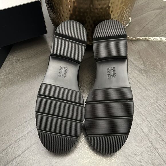 NATURALIZER DARRY LUG SOLE LOAFER - Picture 3 of 14